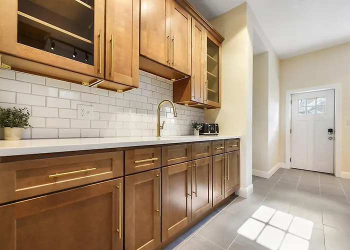 Ferienhaus Pet Friendly 6 Bedroom Free Parking 5 Min From Bakery Sq