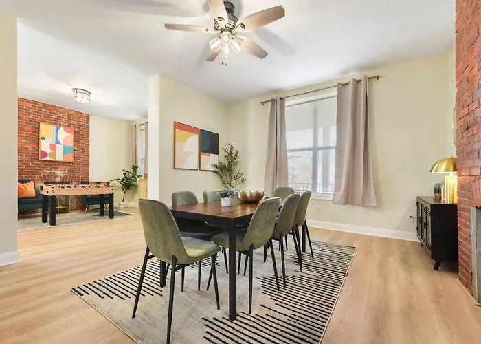 Ferienhaus Pet Friendly 6 Bedroom Free Parking 5 Min From Bakery Sq Pittsburgh