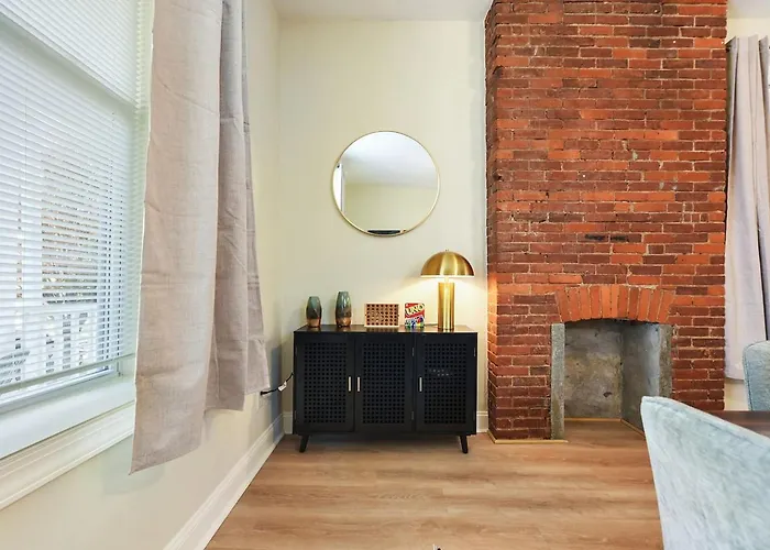 Pet Friendly 6 Bedroom Free Parking 5 Min From Bakery Sq Ferienhaus *