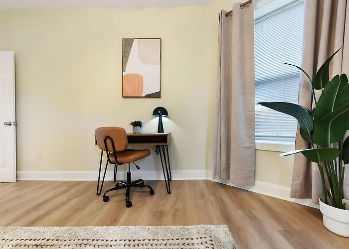 Pet Friendly 6 Bedroom Free Parking 5 Min From Bakery Sq Pittsburgh