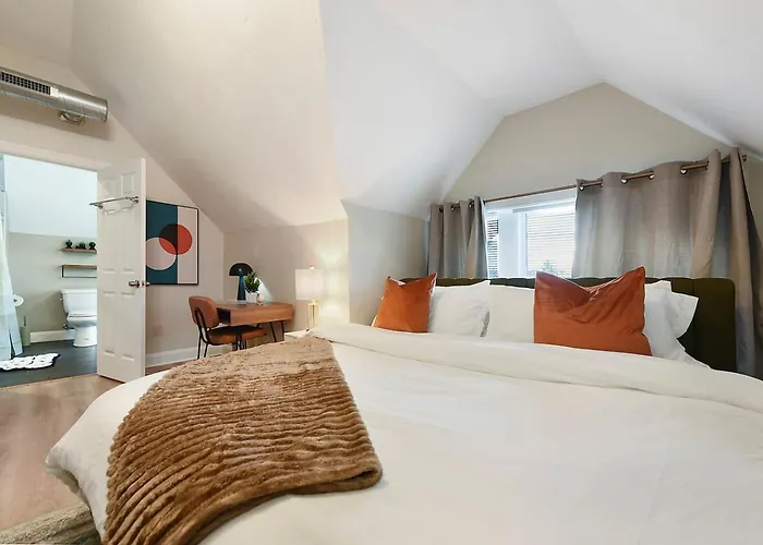 Pet Friendly 6 Bedroom Free Parking 5 Min From Bakery Sq Ferienhaus *